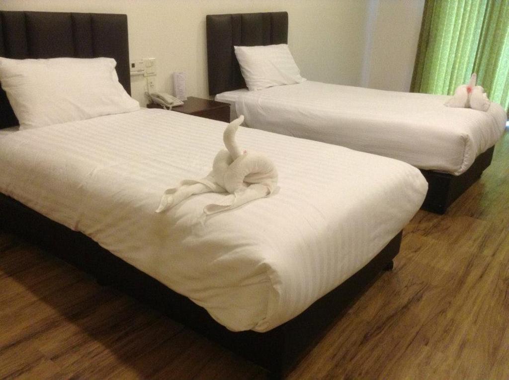 Hotel Kan Kanchanaburi Phòng bức ảnh