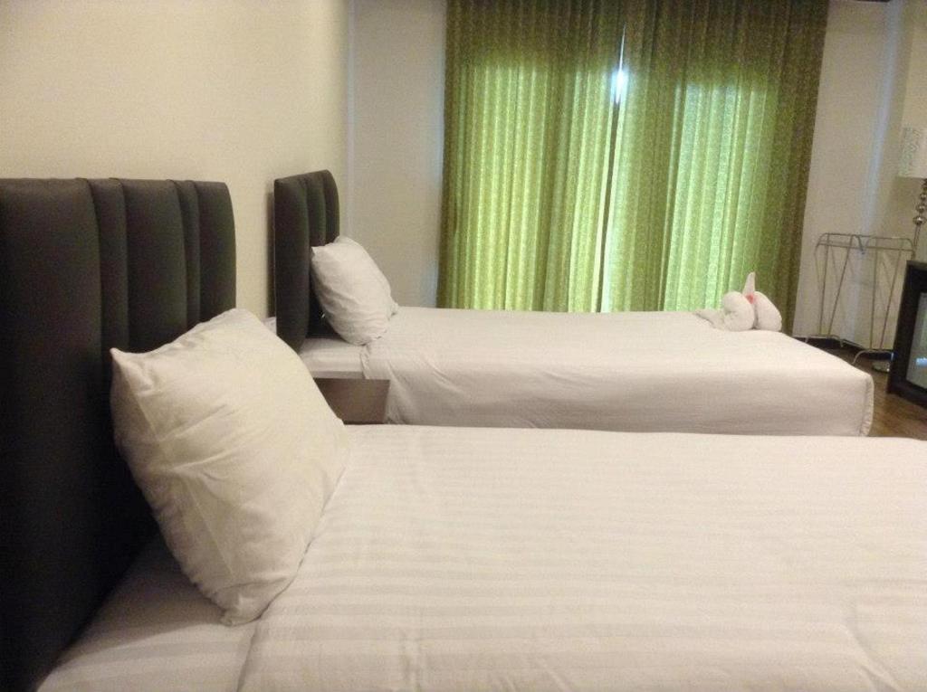 Hotel Kan Kanchanaburi Phòng bức ảnh